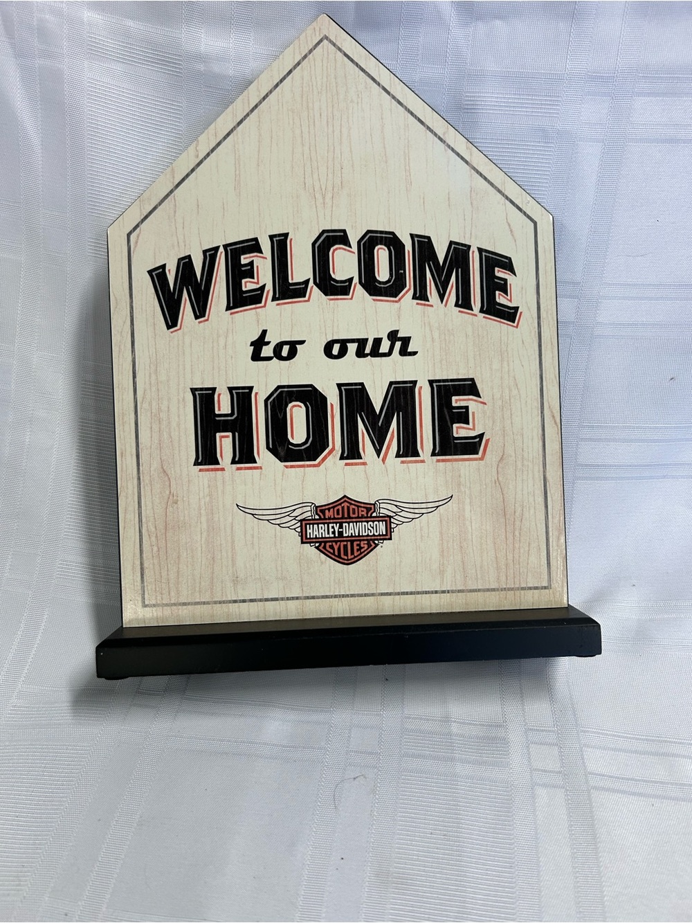 Harley-Davidson Welcome Home Wooden Wall Plaque in Black and Cream